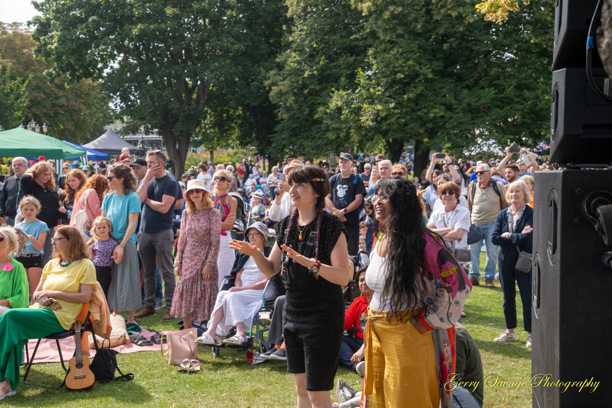 Ukulele Hooley 2025 Peoples Park &amp; Sunday Stage photo post

📷 Photo with thanks from Gerry Savage