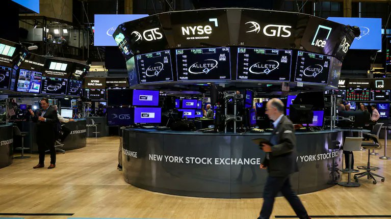 🔴 Acciones argentinas repuntaron en Wall Street tras el respaldo del FMI al plan económico

🚫 Los papeles de YPF, Banco Macro y Edenor lideraron las subas de hasta 7%, mientras el dólar oficial avanzó $10 y cerró a $1435.
agendasalta.com.ar/noticias/nacio…