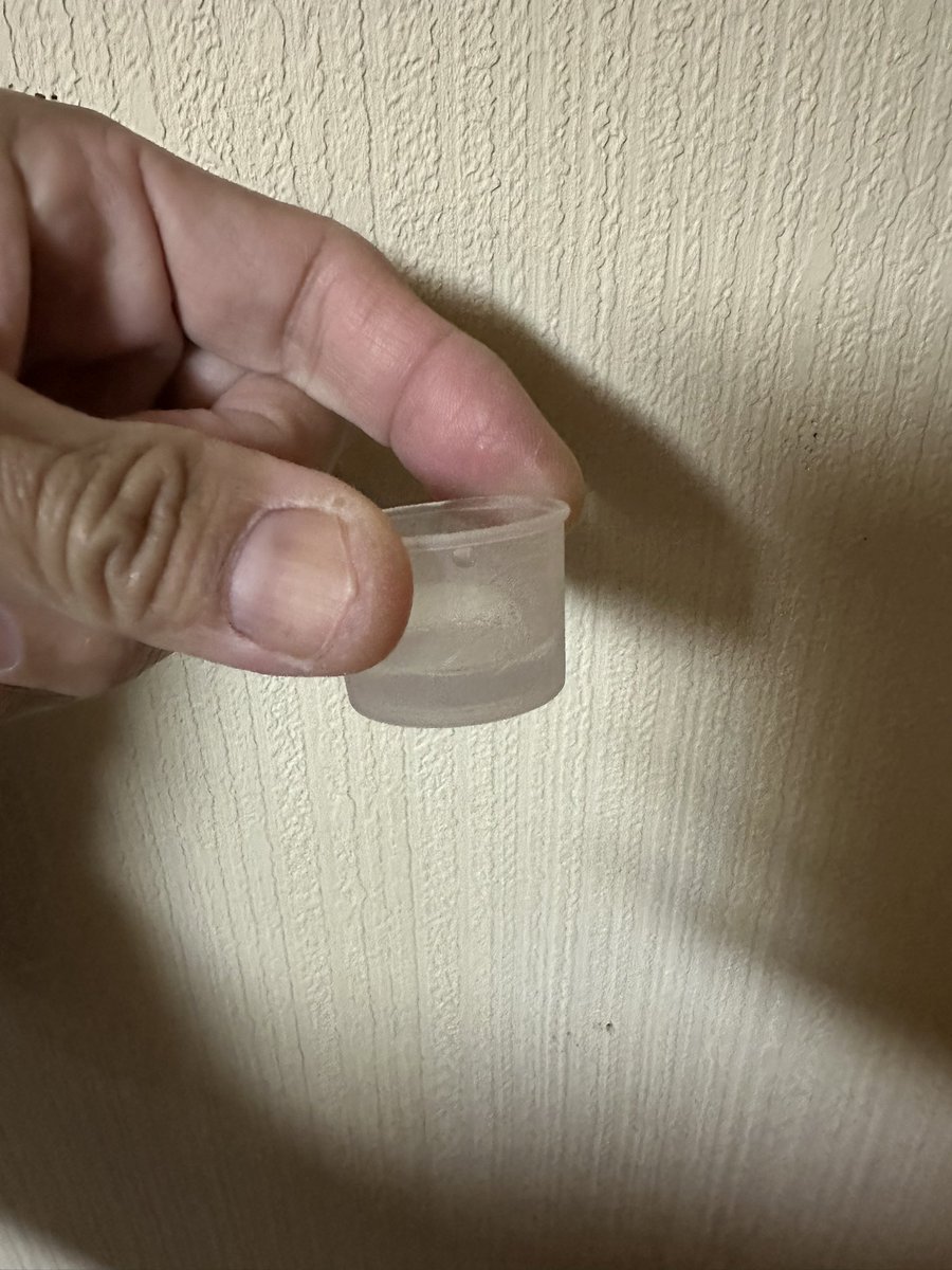 ＃Twitter断酒部
おはよう御座います😃嫌酒薬シアナマイド服用オッケー👌断酒1157日の朝です〜今日は3人で近場の宗教法人一件です〜頑張って来ます😉