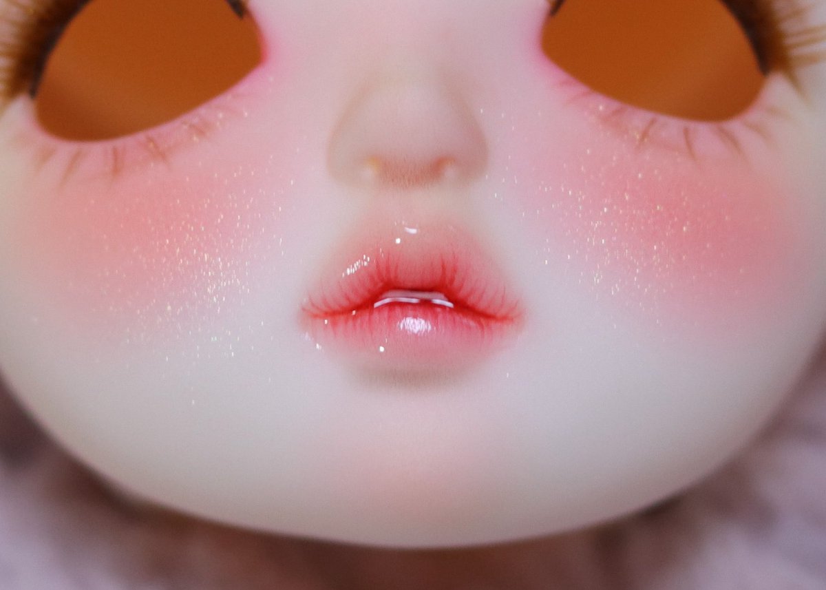 🌸리나슈슈 라임🌸
반프리 + 속눈썹 추가 (갈색)