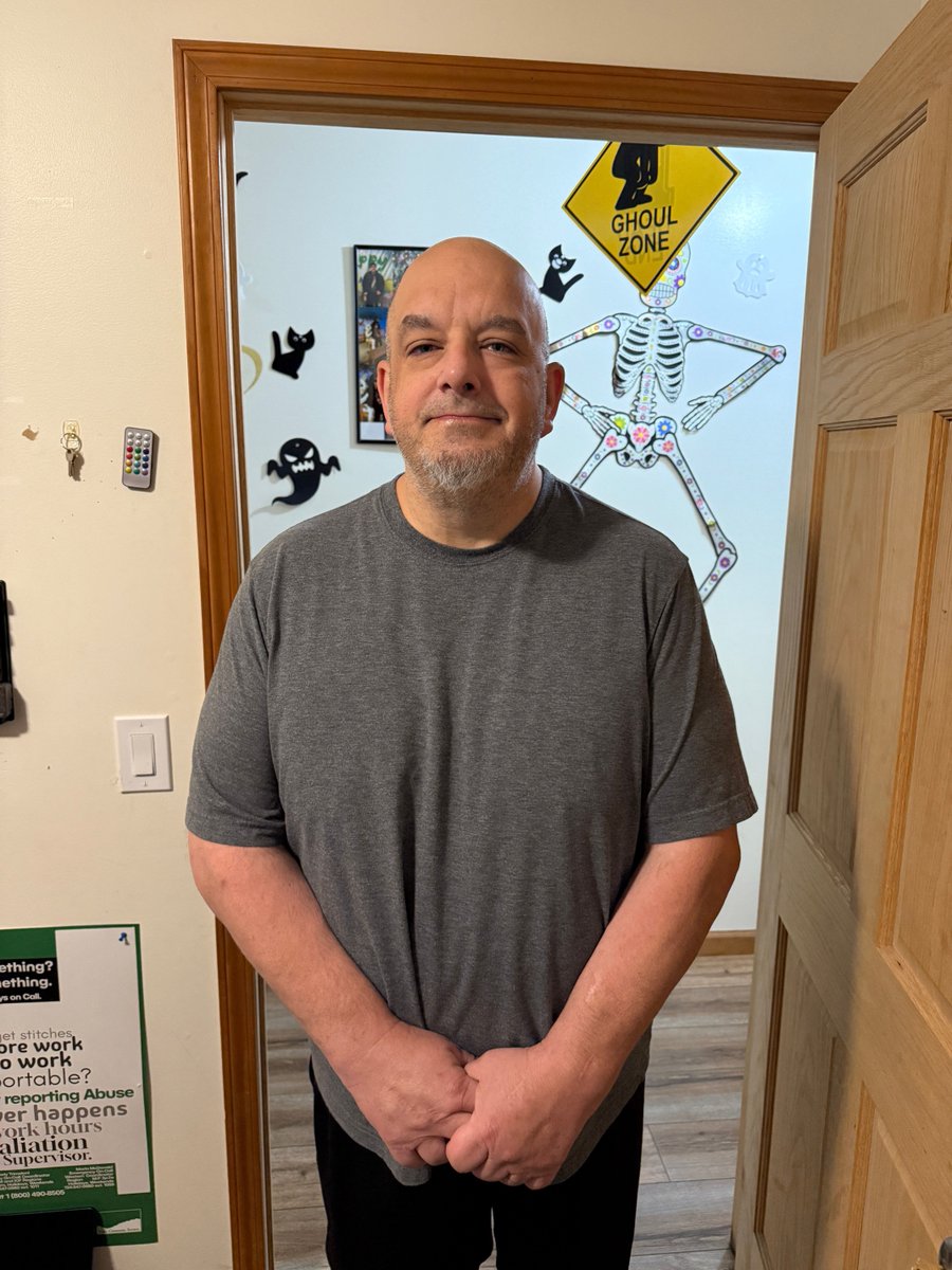 ValComScvs's tweet image. Smack bang in the middle of #DSPRW2025!

Scott Warrick is our top 2025 North West Direct Support Professional!

He has shown staff how to build personal relationships with individuals, picks up shifts when needed, comes in early and never calls off.

Keep #SupportingPeople Scott!