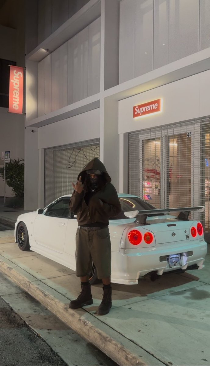 VINTAGE (@carsighting) on Twitter photo 