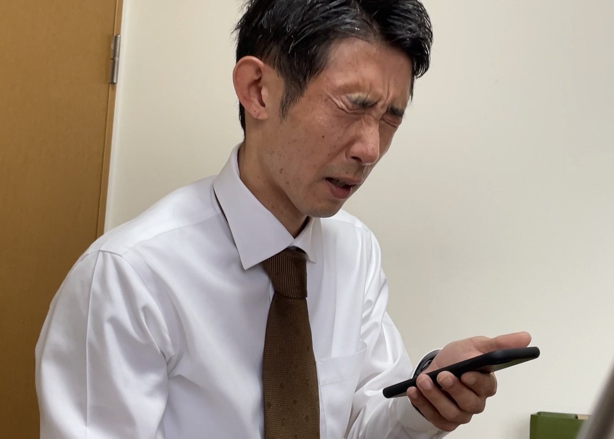 長州力 1987年の長州力【中編】契約書固めに中指を！ - YouTube