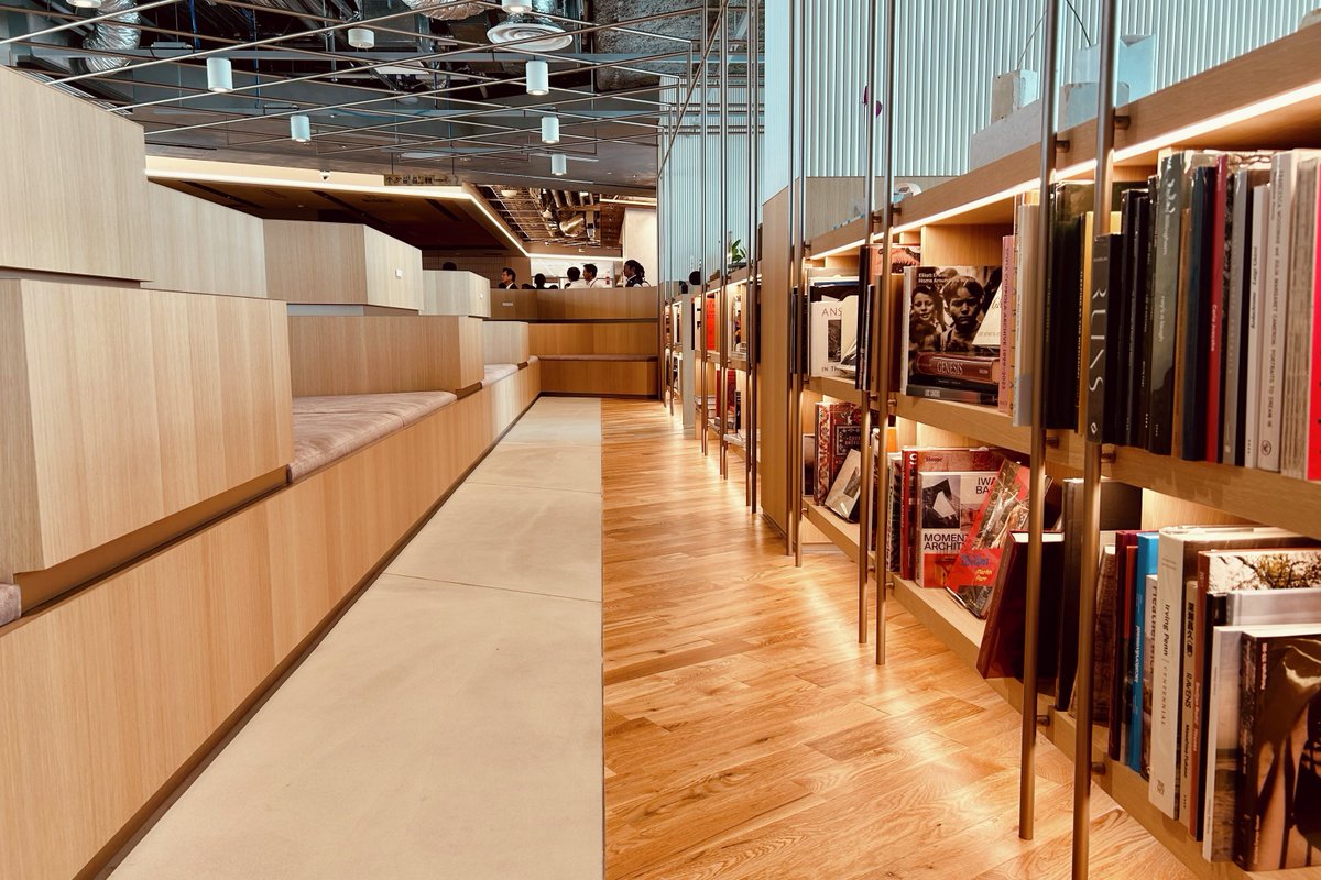 【明日オープン】“文喫”の新旗艦店🎉

9/12(金)、「ブンキツ トーキョー」が「ニュウマン高輪」にオープン予定。10万冊が並ぶ同店の楽しみ方や魅力を取材レポートします📚✨

enjoytokyo.jp/news/203695/