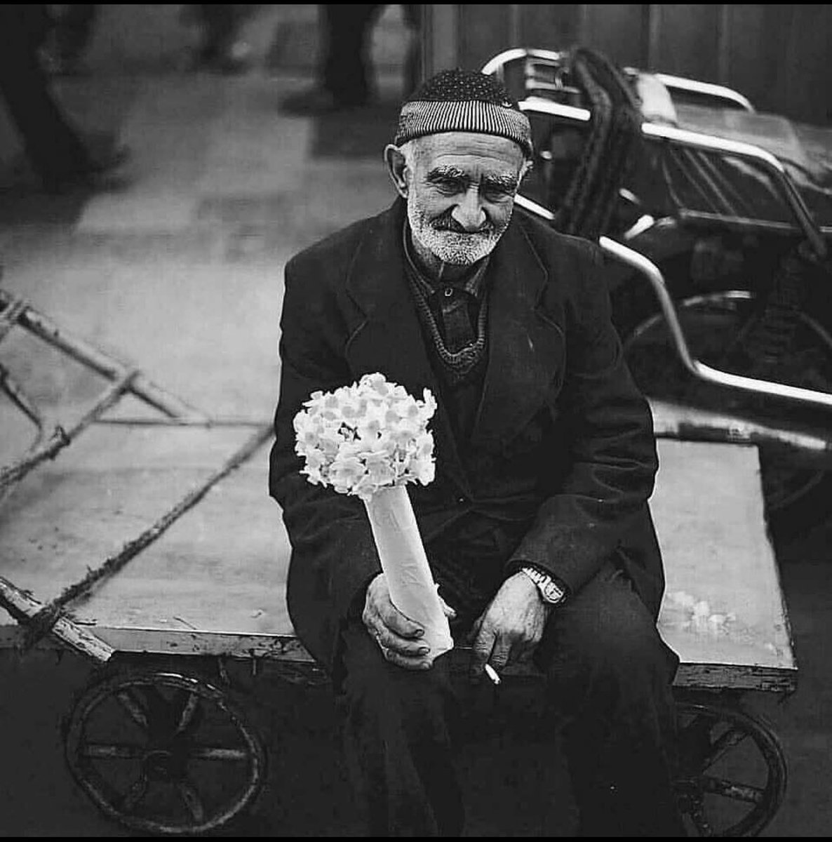 غيّث tweet media