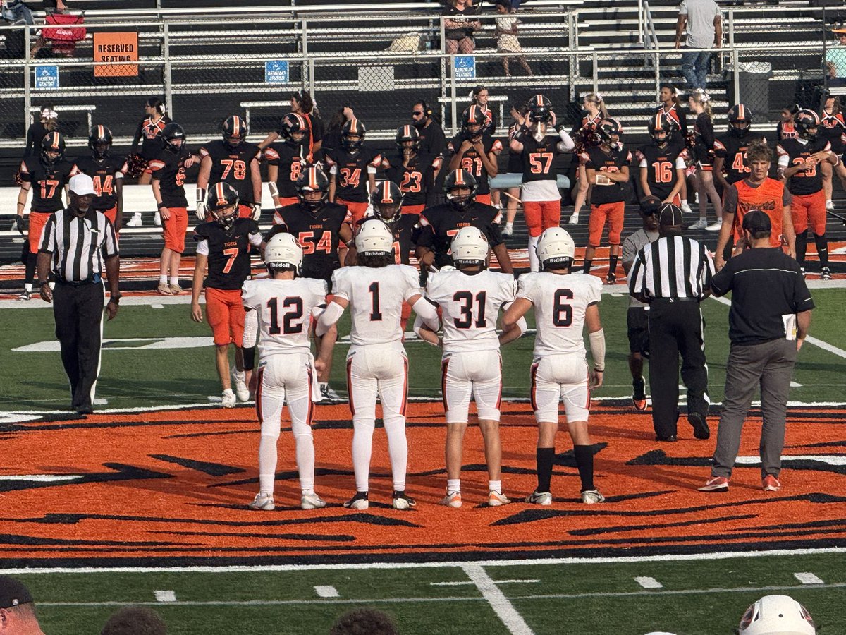 HayesPorter29's tweet image. Photo dump from our win vs Waynesville 28-14.