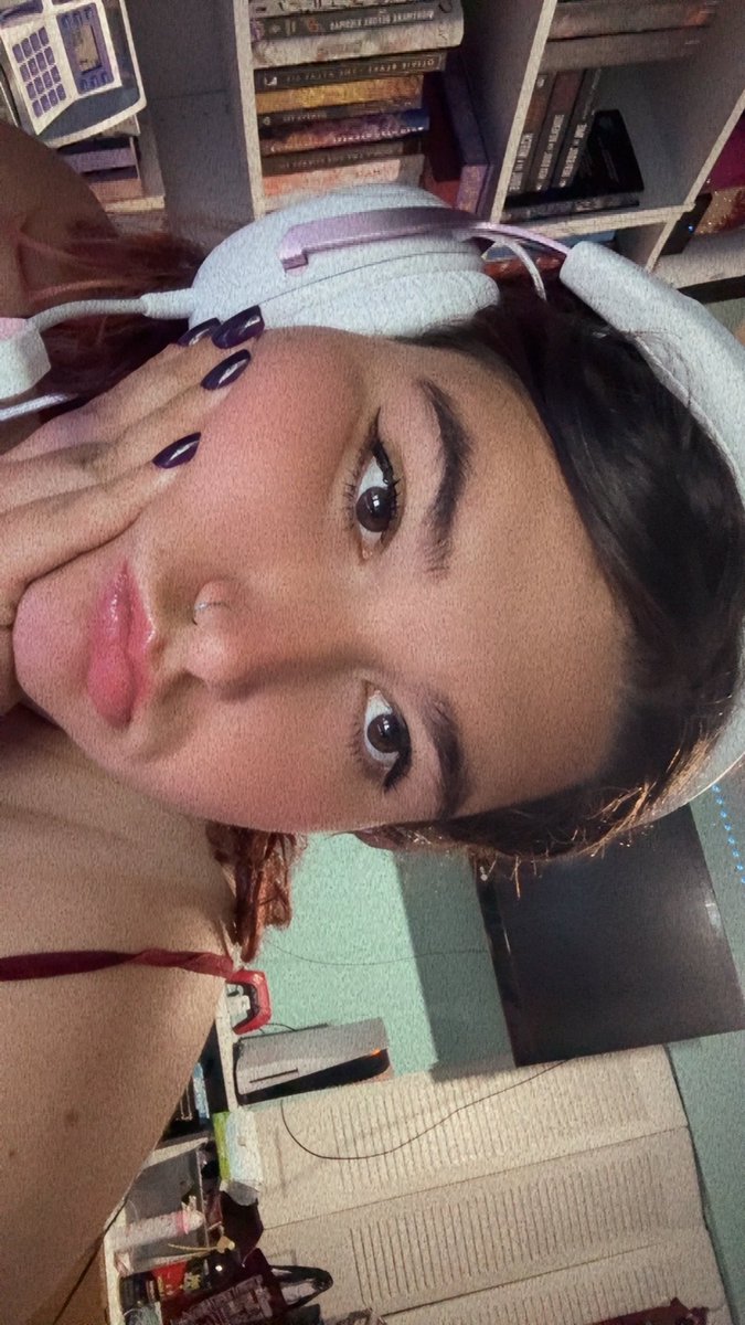 wren ⋆˙⟡♡ tweet media