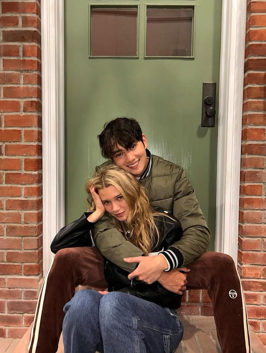 s3 staylor bts is so important to me