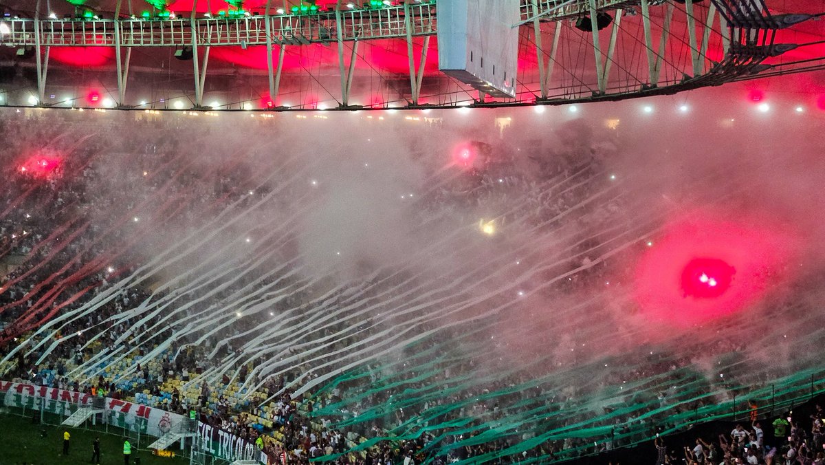 lacraiatricolor's tweet photo. FLUMINENSE FOOTBALL CLUB.

O RITMO É ESSE ATÉ O FINAL DO ANO NAS COPAS.

VAMOS PELAS DUAS! https://t.co/7anhBn0eN3