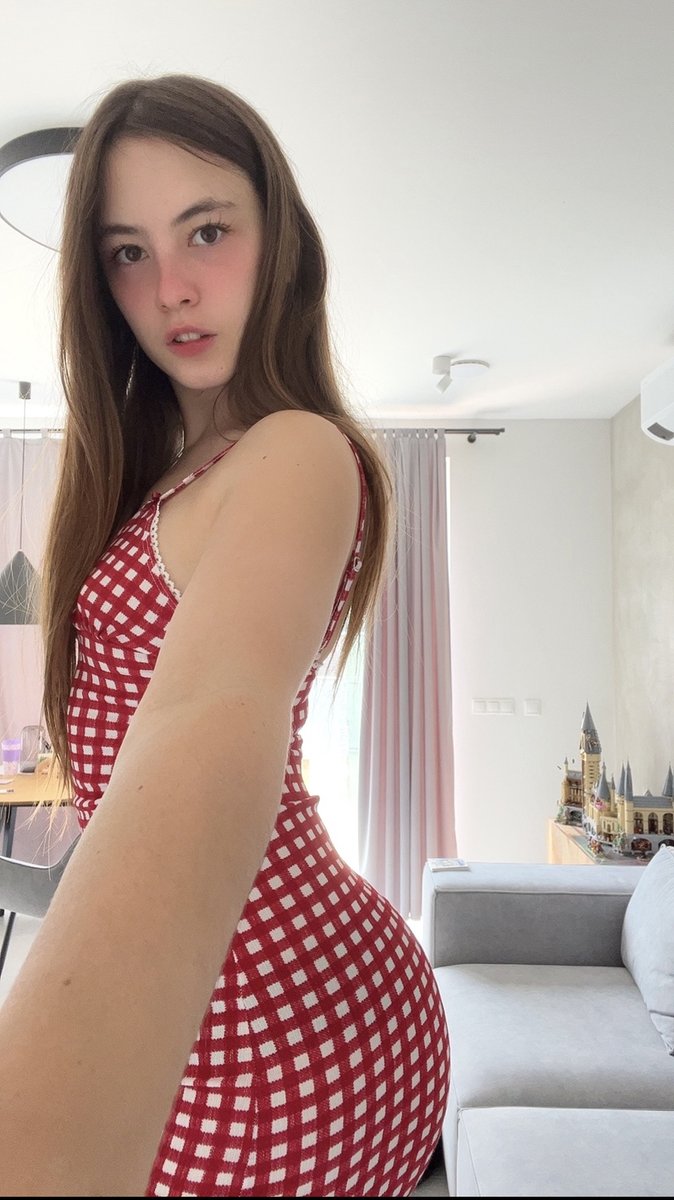 Would u survive a date w/ me in this fit? 🥰