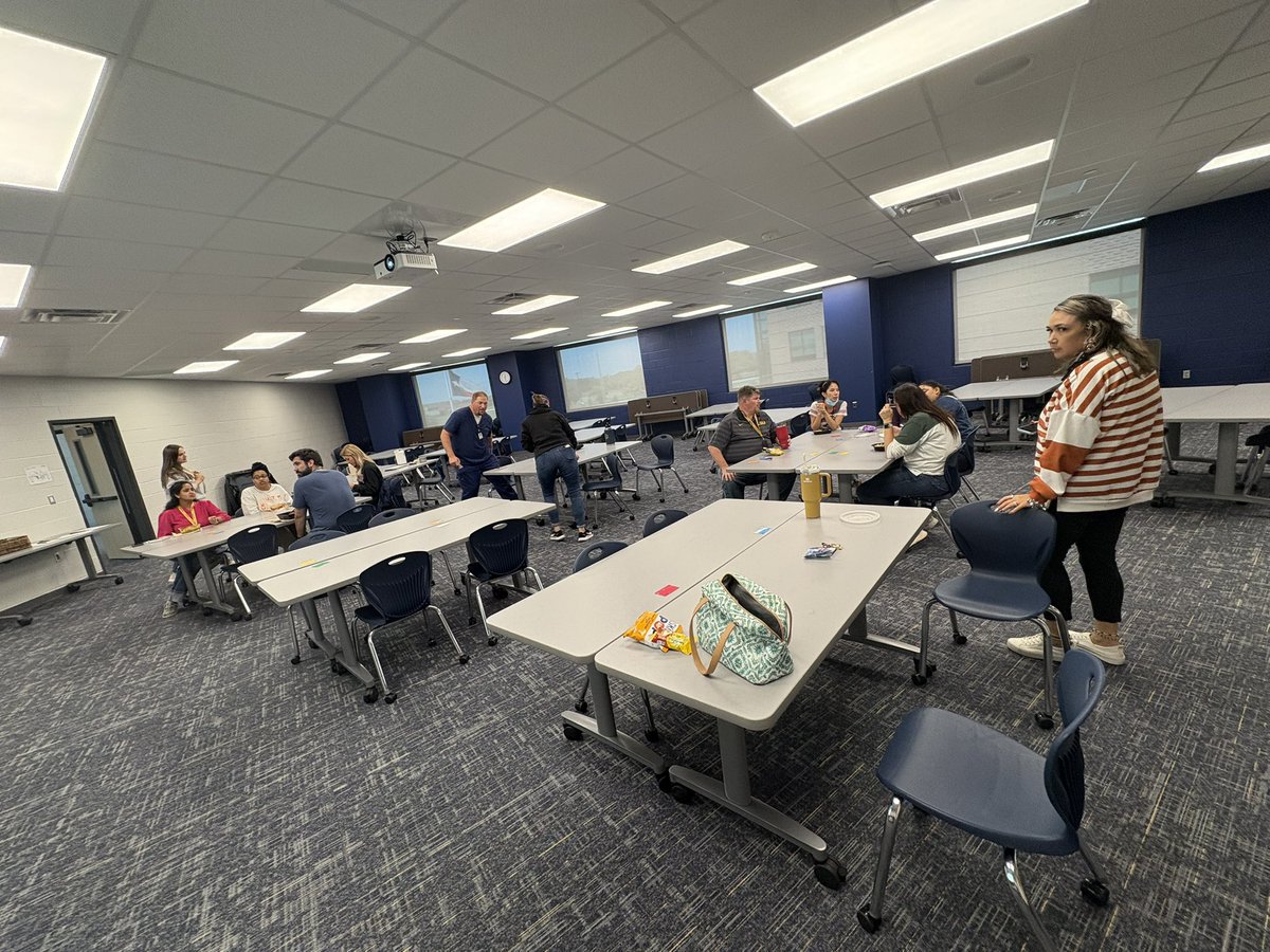CaitlinPeters07's tweet photo. First lunch and learn of the year! Thank you to everyone who came and we hope you got another tool to use with your students!!! @GoldenFHSEagles @MrsAtwood_ https://t.co/0YJS5vgupF