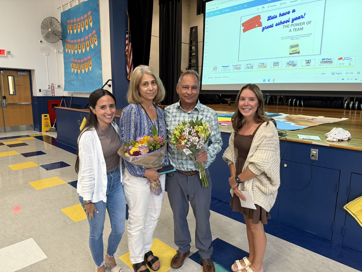 Congratulations Mrs. Torti for being honored at CBS for the Honorary Lifetime PTA Award. Thank you for your dedication to our students! #WeAreBethpage 💙💙