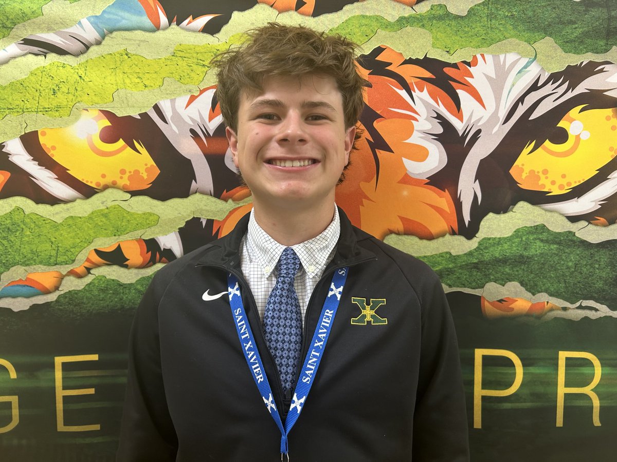 StXTigerSwim's tweet photo. Congrats to our Swimmers/Diver of the Week: Tsai, Scott, Barber, & H. Stephenson! All of these students put the TEAM 1st 🥇, and push their teammates to be the BEST! Strong 💪 dedication and commitment to their goals! We are proud! @StXTigerSports #OneRoad https://t.co/drU73rxjhX