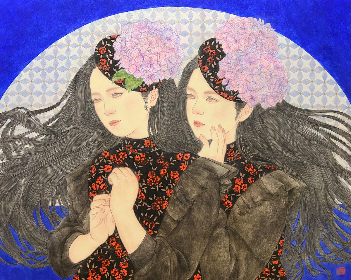 a_8aaa's tweet photo. 岩絵具の鮮やかさ・キラキラ感、そして立体感が写真だとなかなか伝わらないので、作品を投稿する際はとてももどかしいです。
10月に個展を開催予定なので、是非実際にご高覧頂けると嬉しいです☺️

#アナログはいいぞ https://t.co/RIxGb23oNb