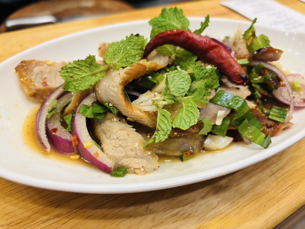 at_isan's tweet photo. Which Isan dish is your favorite? We use high-quality, fresh ingredients and bold flavors in every dish, ensuring a delicious and clean meal. ✨😋

#atisan #isanfood #isan #อาหารอีสาน https://t.co/KXpwppwon1
