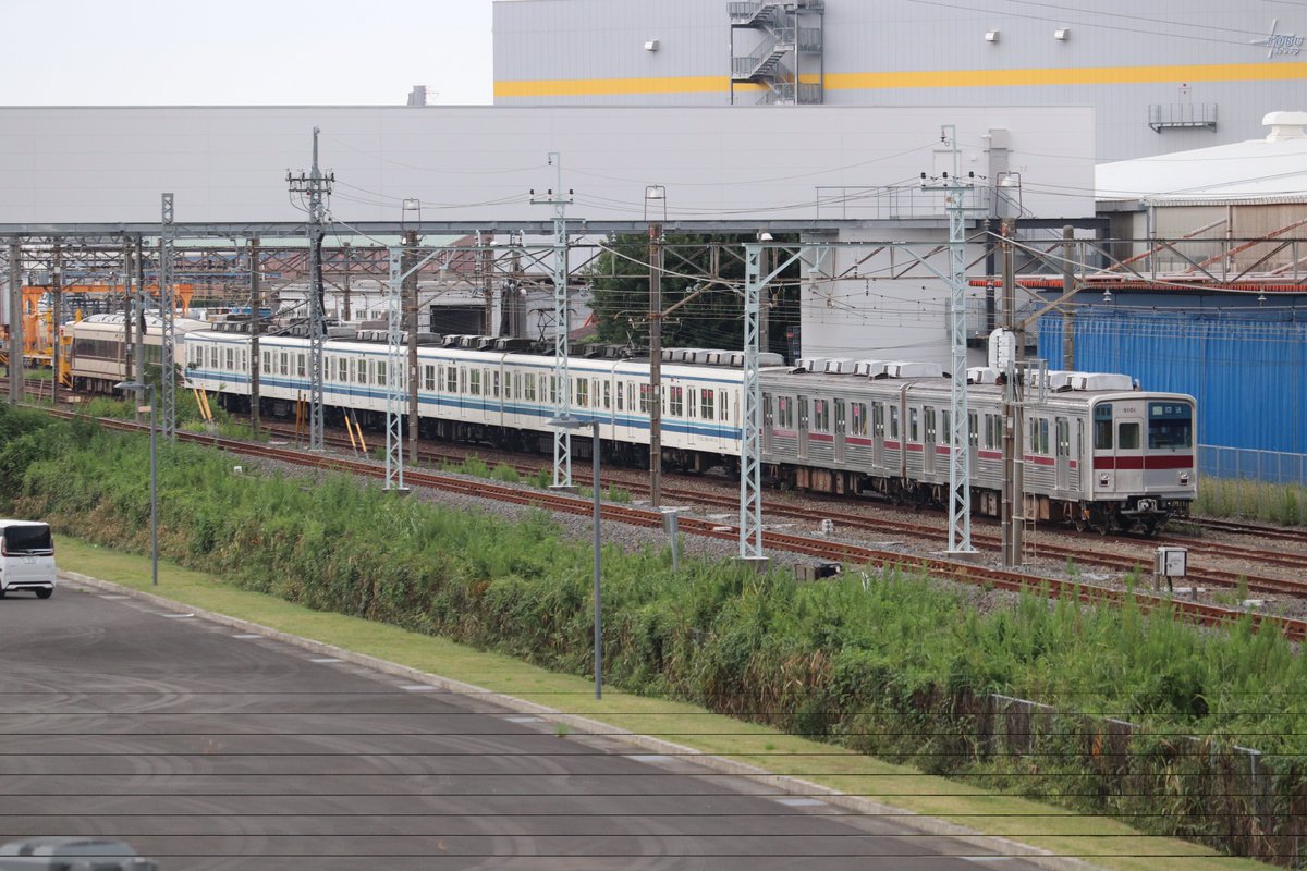 Ryoexp251's tweet photo. 9101F+8159F+101Fの三連結。8159Fに至っては再びパン上げって…。 https://t.co/eo4lxRDbWS