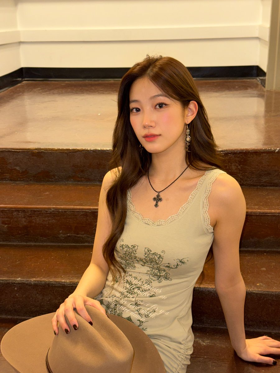 kazuha pics tweet media