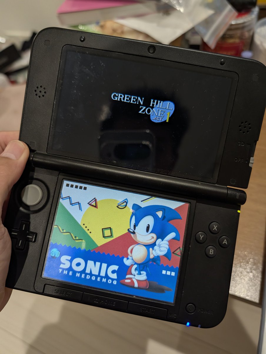 Main gim.
Udah beberapa puluh tahun main ini, ga jago2 juga. Pergerakannya ttp kurleb sama ges. 😂