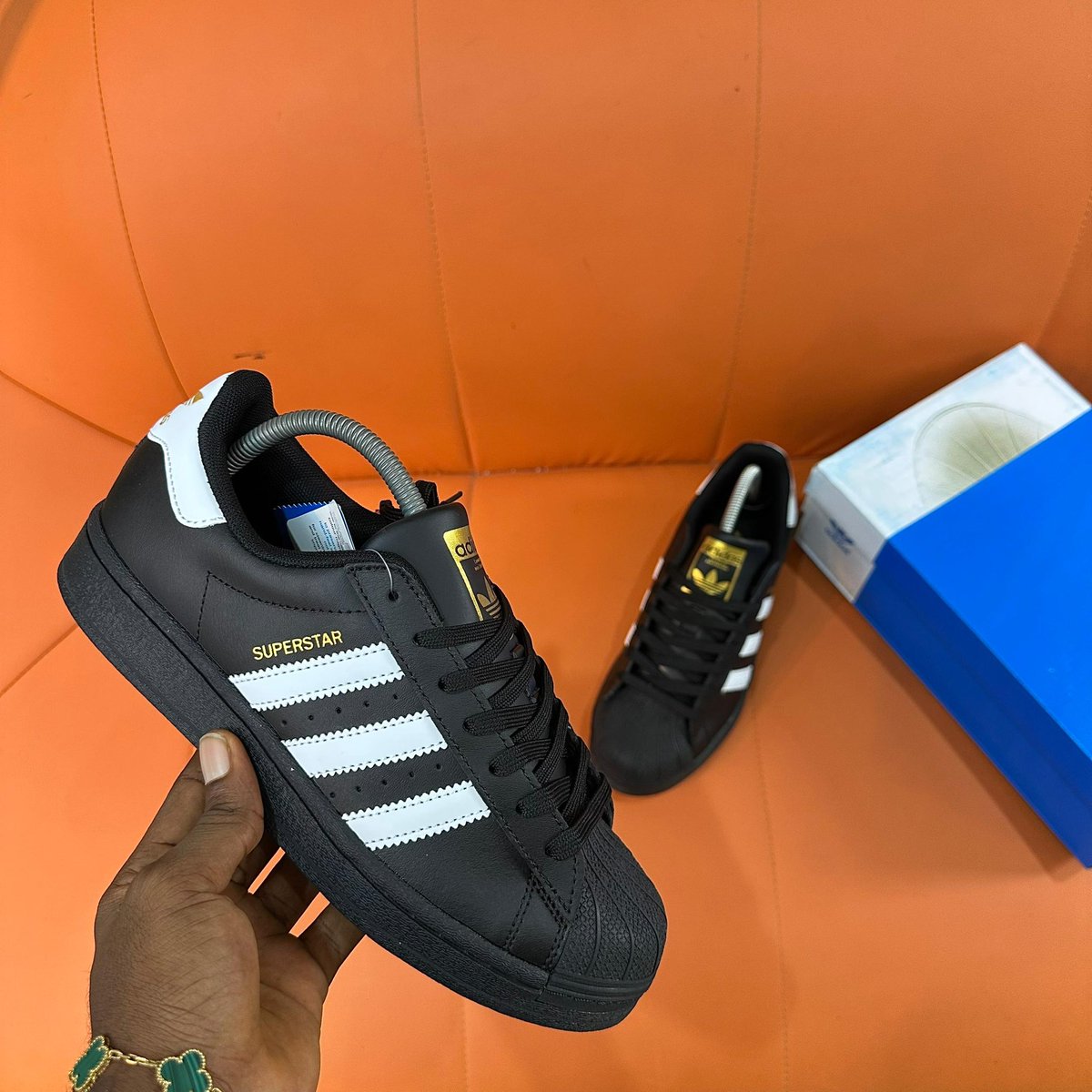 ShoeGuyOtis 💯 (@shoeguyotis) on Twitter photo 