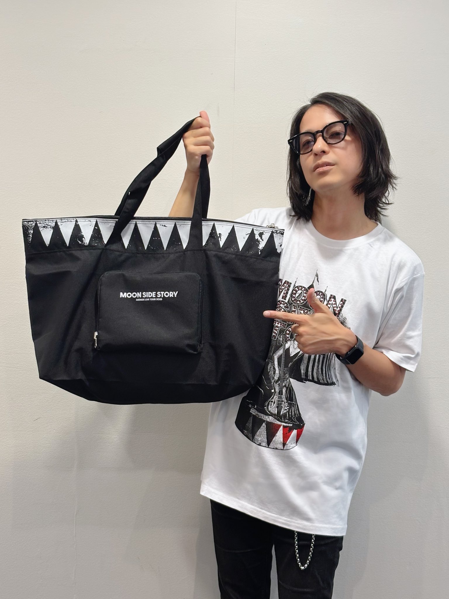 2023年　HYDE　ツアーグッズ 2wayトートバッグ HYDE LIVE 2023 VVIP席限定 トートバッグ ブラック VIP - メルカリ