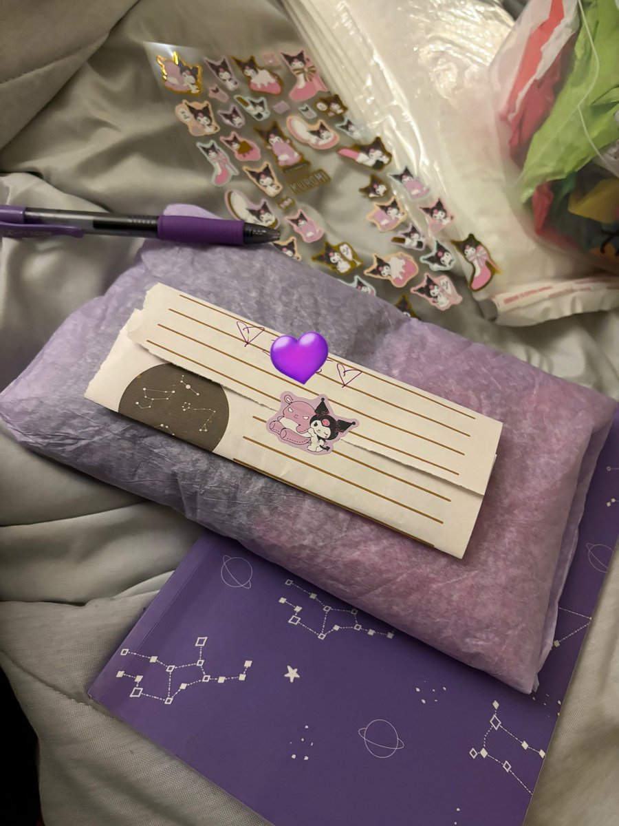 sleepykoh's tweet photo. Let me send you a care package 🤭😘✨ https://t.co/cNBrwOq4Jo
