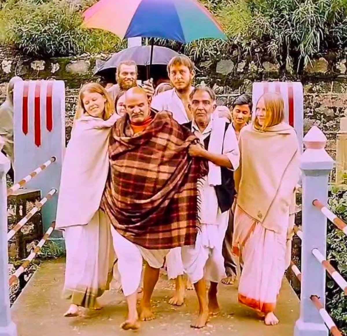 Jai Gurudev 🙏🙏
Aapko Pranam 🙏🙏