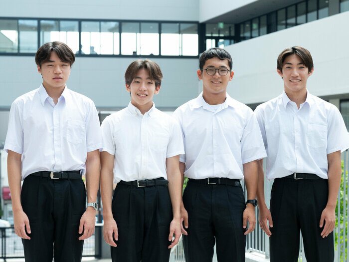 東大合格150人“あの”開成高の水泳部がリレーで「インターハイ初出場」のナゼ...快挙のウラにあった“エースの爆泳”「無我夢中で...それが良かった」 
number.bunshun.jp/articles/-/867… 

開成中学水泳部(当時)の3人の活躍をひそかに眺めていたのが当時、埼玉県内の中学校に通っていた高本亮だった。高本は開成…