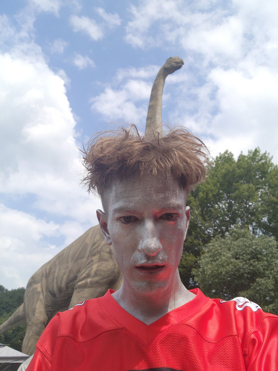 fullbloomdotfun's tweet image. me whennthe its the land before time