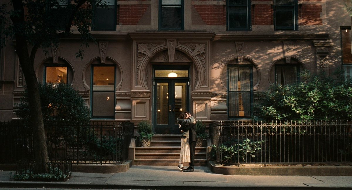 screenscaps's tweet image. materialists (2025) dir. celine song