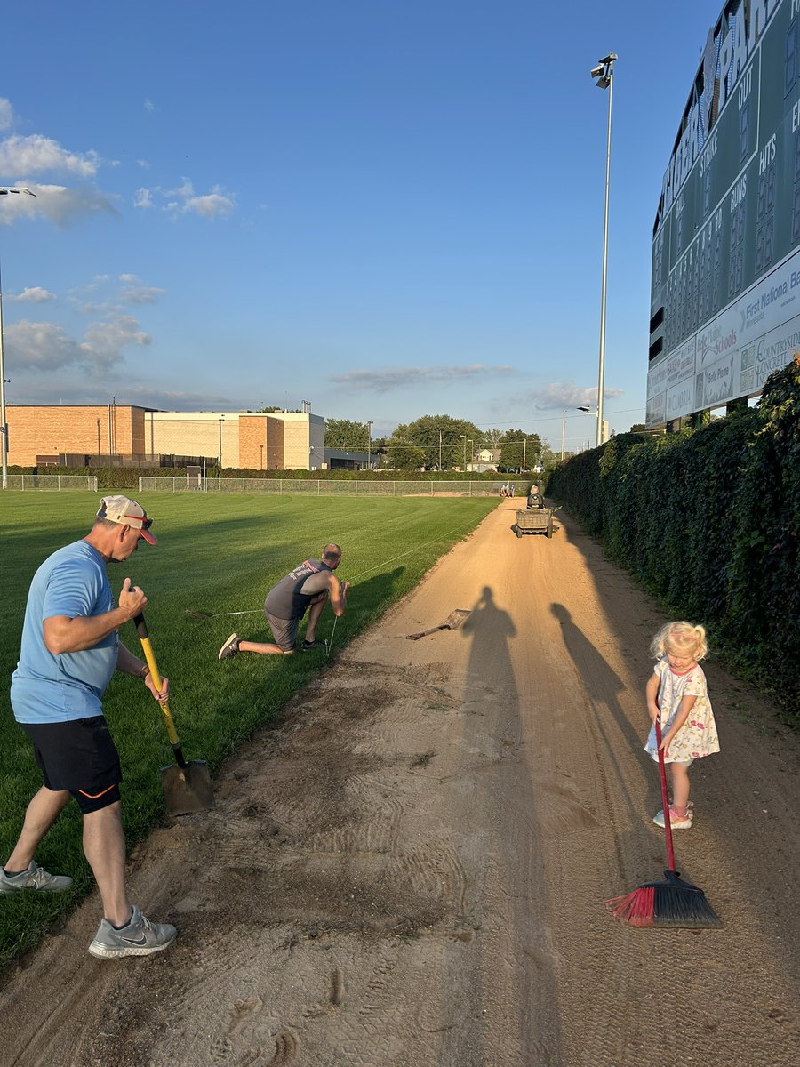 bptigertown's tweet image. Work night at to put Tiger park to bed. And there was some beer to clean up. A lot of work was done on both ends.