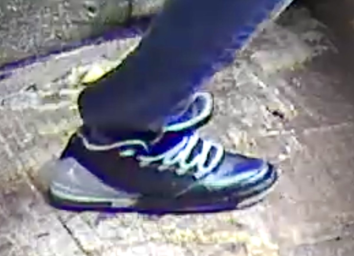 BidenPatient's tweet image. @Hoboken ⁦@CityofHoboken⁩ ⁦@HobokenPD⁩
Anyone recognize this man? Caught on security camera today, disabling the camera. #Hoboken #doyourthing #helpidentify