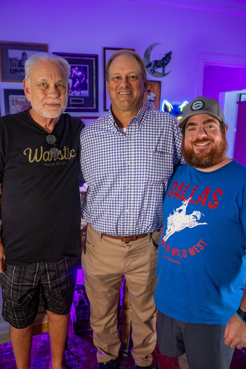 YDC_DFW's tweet photo. The man behind one of the most iconic Texan’s Glow Up! Mitchell Glieber, President of the State Fair of Texas is in studio getting us ready for the fair fun!
https://t.co/Hs9L5NqBRm
#statefair #statefairoftexas #texas #dfw #oodcast https://t.co/SJBXQmLTPo