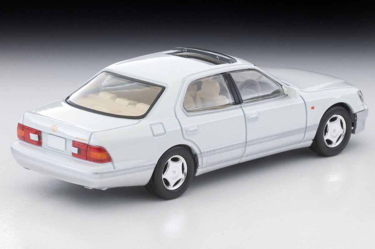 ラジコンカー　トヨタ　セルシオ　パール ホワイト 旧車　ビンテージ　美品　当時物 Amazon.co.jp: ジョーゼン(Jozen) ビンテージカーシリーズ 1/24