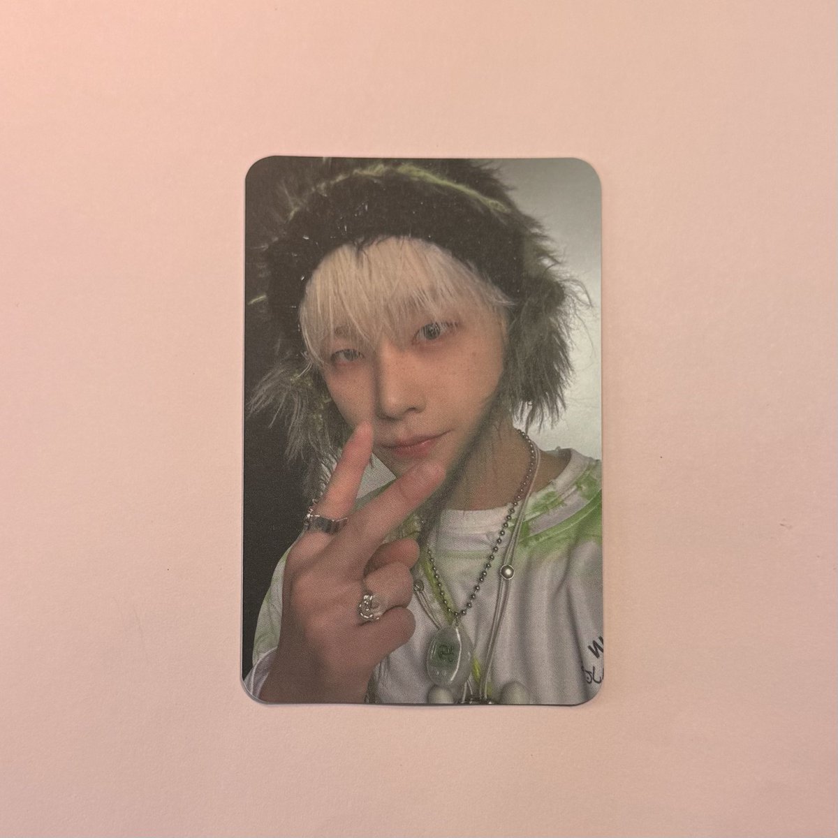 gnania___'s tweet photo. @torihiki_korea 初めまして、こんにちは。
検索より失礼いたします。
一枚目👑所持しておりますが、9/21大阪会場にて💕と手渡し交換可能でしょうか？
もし可能であれば、3枚程度交換して頂きたいです。
ご検討よろしくお願いいたします。 https://t.co/XeTKRHkvQD