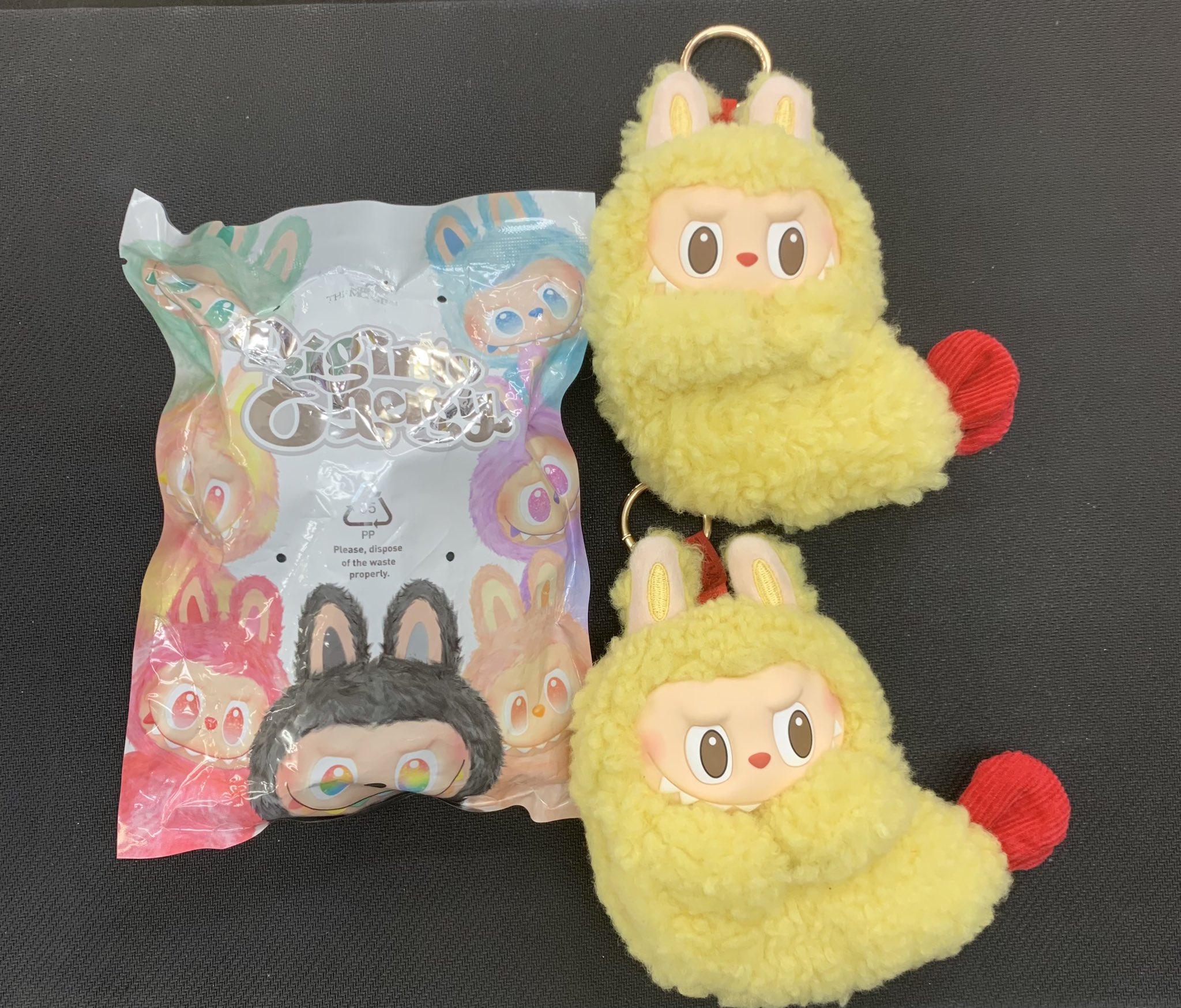 【7/24までセール】THE MONSTERS ラブブ イヤホンケース エビ ラブブ THE MONSTERS Wacky Martイヤホンケース エビフライ