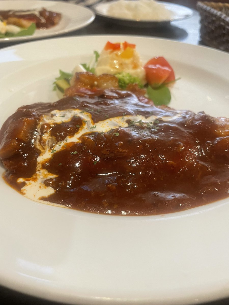 go_ozu's tweet image. 【グルメレポ🍴】
大津町の人気洋食店 ハイカラ亭 さん。
念願のポークソテーは、濃厚デミグラスソースと肉厚のお肉がたまらない一皿でした😋
大津で洋食といえばココ！
#大津町グルメ #ハイカラ亭 #goozu
