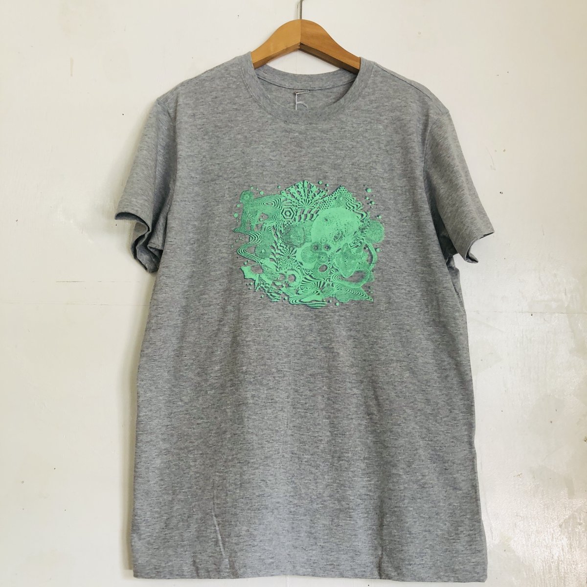 オープンしてます。 シルクスクリーンTシャツがいろいろ増えました