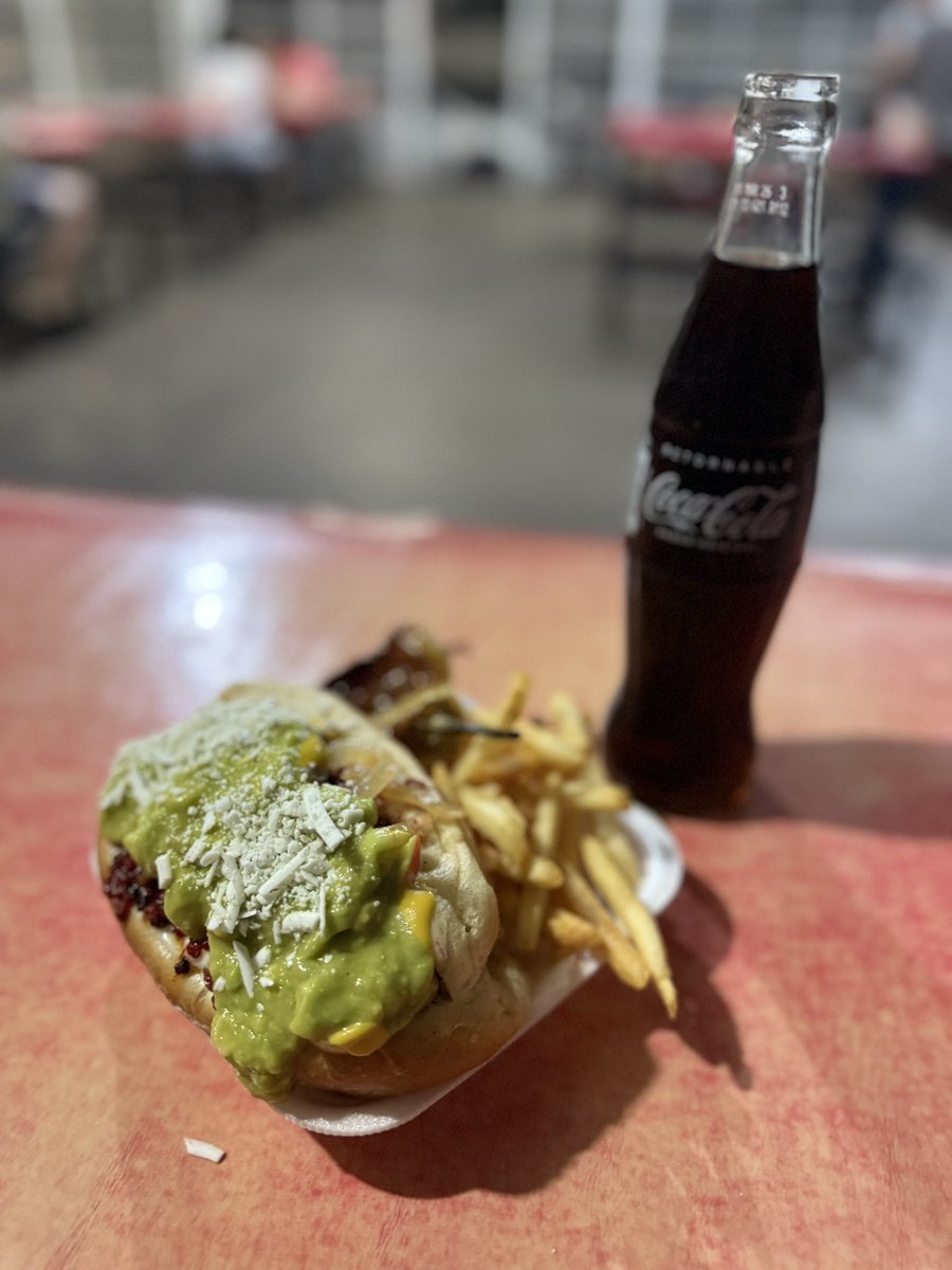 Recuerden, si se van a pasar de verga pidan una coca ligth.