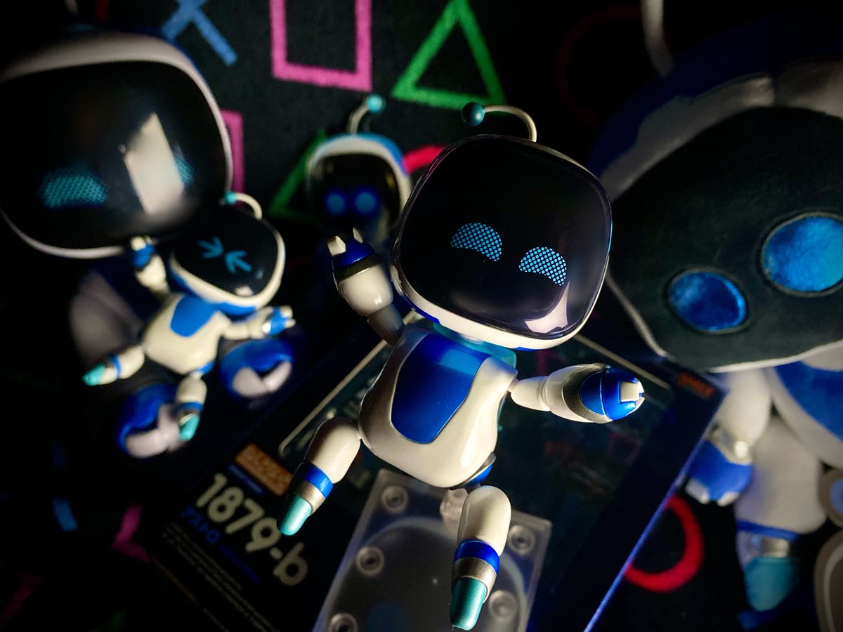 【新品未開封】アストロボット ねんどろいど メタリックver1879-b ねんどろいど アストロ メタリックVer.｜グッドスマイル