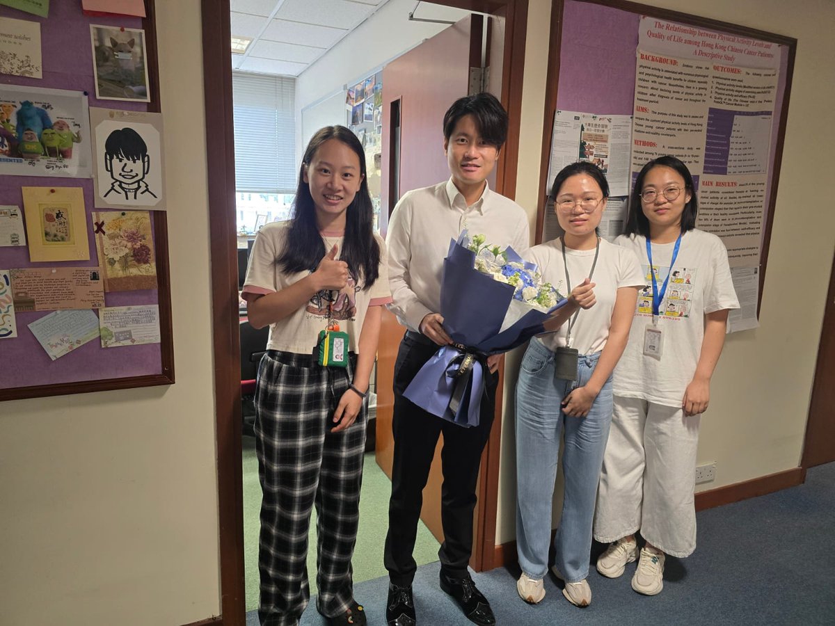 Yesterday, my PhD students gifted me a beautiful flower. This was my first time to receive the Teacher’s Day gift. In Hong Kong, we don’t have a designated Teacher's Day, but yesterday’s experience was truly memorable! I am grateful to be part of their lives. #PolyUNursing