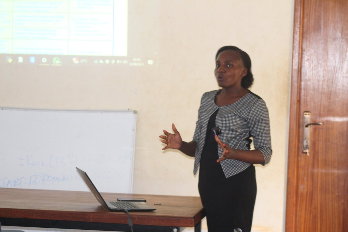 EduTechTrsNet's tweet image. At our recent engagement in Northern Ug during a Teachers&apos; EduTech workshop held at Dr. Obote College, Boroboro on 31st Aug 2025, we launched the @EduTechTeachers network &amp;amp; explored resources from the foundational #SharebilityEduTech Course with hands-on activities #1ClickAtaTime