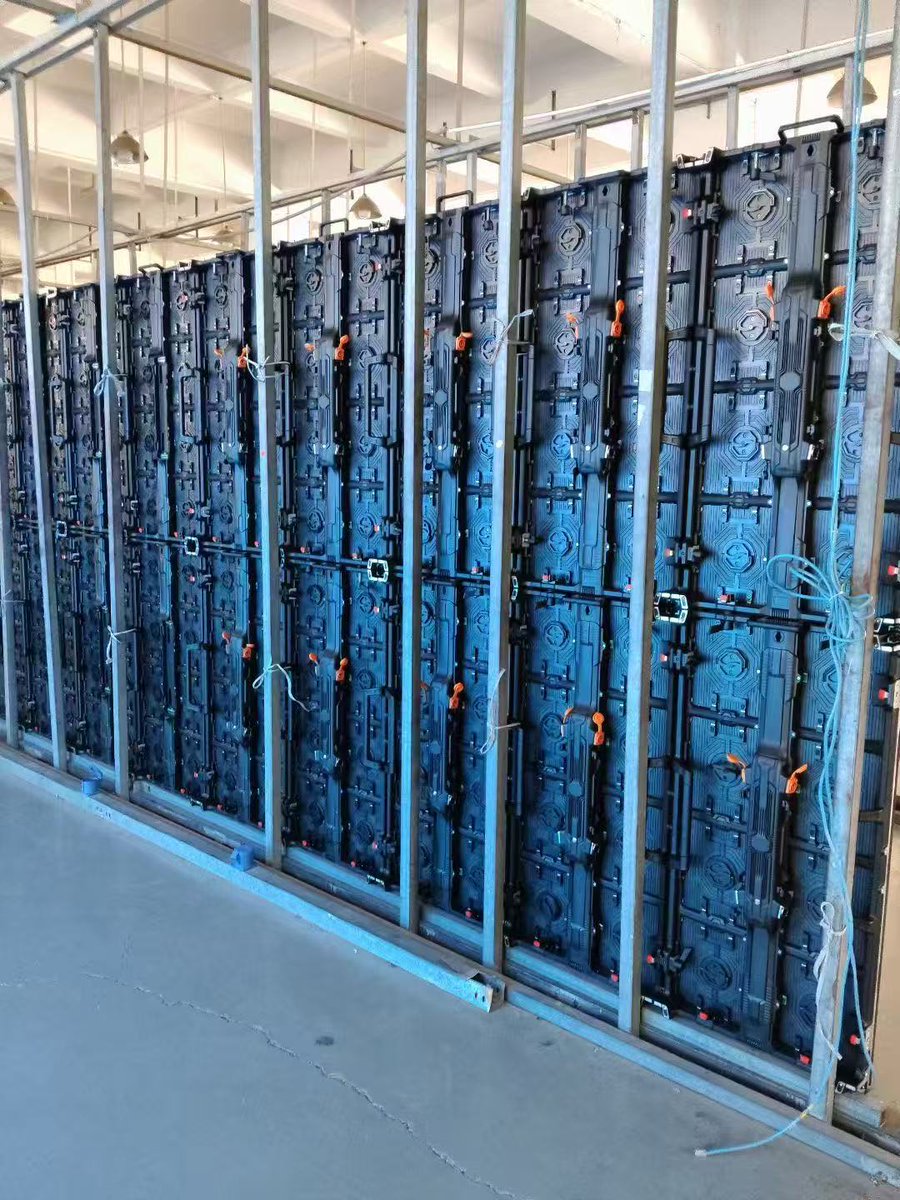 TracyHu16's tweet image. HUB connection led display indoor and outdoor use, 500*500 and 500*1000mm, #frontservice Easy for #maintain #LEDdisplayscreen #ledpanel #ledvideowall #event #factory #customizedWaiting for your inquiry and orders, Email: tracy@szscree.com   Call/WeChat/WhatsApp: 0086-18316843344