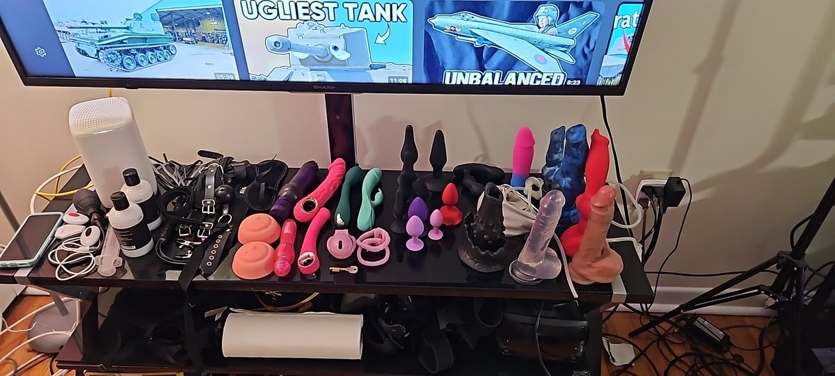 Dominess Lizzy Fur 🏳️‍⚧️ tweet media