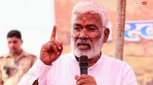 bstvlive's tweet image. लखीमपुर
➡️ जलशक्ति मंत्री का निरीक्षण कार्यक्रम
➡️ शारदा बैराज पर स्थलीय निरीक्षण करेंगे मंत्री
➡️ विभागीय अधिकारियों के साथ बैठक भी करेंगे स्वतंत्र देव
#LakhimpurNews #WaterResources #MinisterInspection @swatantrabjp