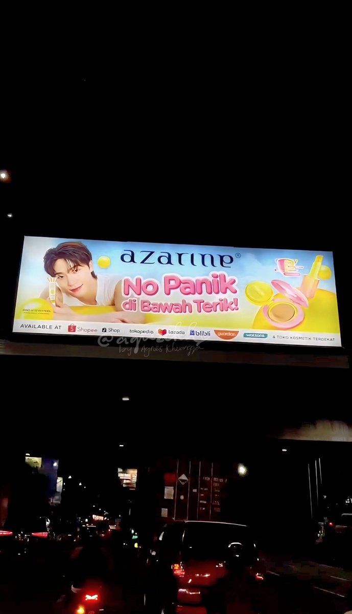 agnezckh's tweet photo. this is Sidoarjo, no England no USA

Dino x Azarine billboard
#DINOwithAZARINE #디노 https://t.co/nUiJKuLUr8