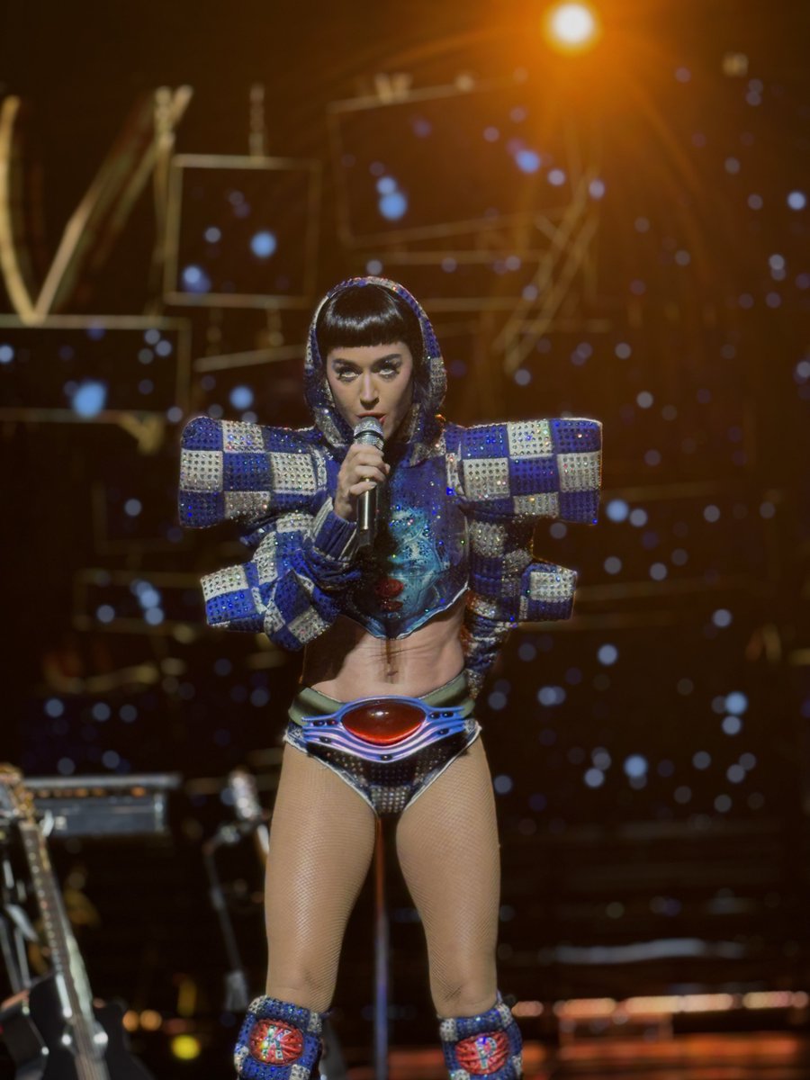 Katy Perry 🤍 <a href="/KatyPerryARG/">Katy Perry Argentina</a> <a href="/katyperry/">KATY PERRY</a>