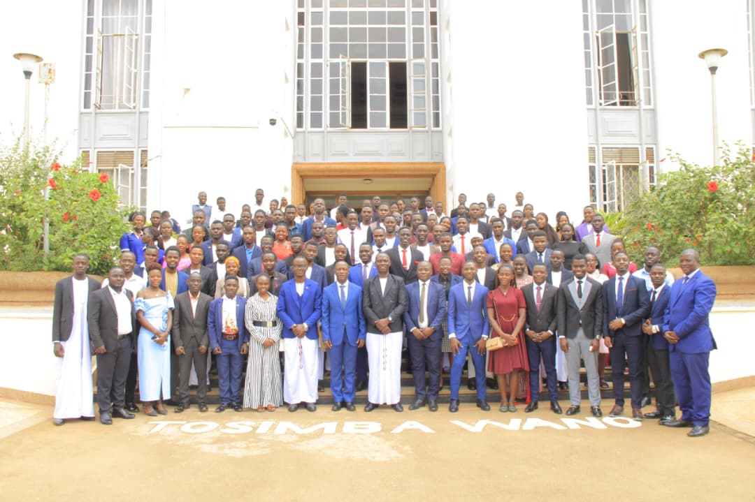 kankwatise John Brian (@kankwatisejb) on Twitter photo I thank God for having affixed my name to the positions of National Importance. x.com/kiyembahassan7….
Meeting with men and women of moving great character and good wish for this society, we shall continue to uphold the Ethic and Norm of this state.
<a href="/KANKWATISEJB/">kankwatise John Brian</a> I thank God for having affixed my name to the positions of National Importance. x.com/kiyembahassan7….
Meeting with men and women of moving great character and good wish for this society, we shall continue to uphold the Ethic and Norm of this state.
<a href="/KANKWATISEJB/">kankwatise John Brian</a>