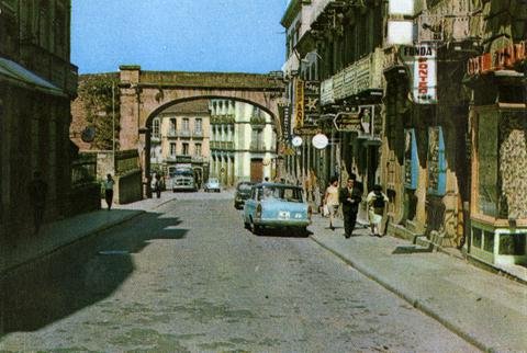 GBouso's tweet photo. Muralla de Lugo.

Editorial Alarde. Barcelona. 1966

Biblioteca Deputación Pontevedra (https://t.co/ZdRKyHvs68)

CC BY-NC-ND 4.0 https://t.co/3EsnFZypmh