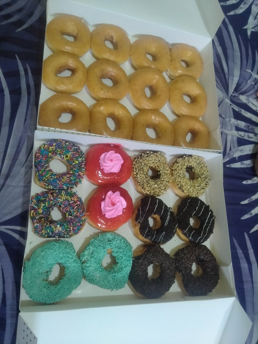 Driveeth_'s tweet photo. @fdc_pump Donutss 😙
GmTM8zeXHXTcptBFh71aYgg1uxXvsrYr1GkC1oecTVKL https://t.co/vnZNzYXMx0