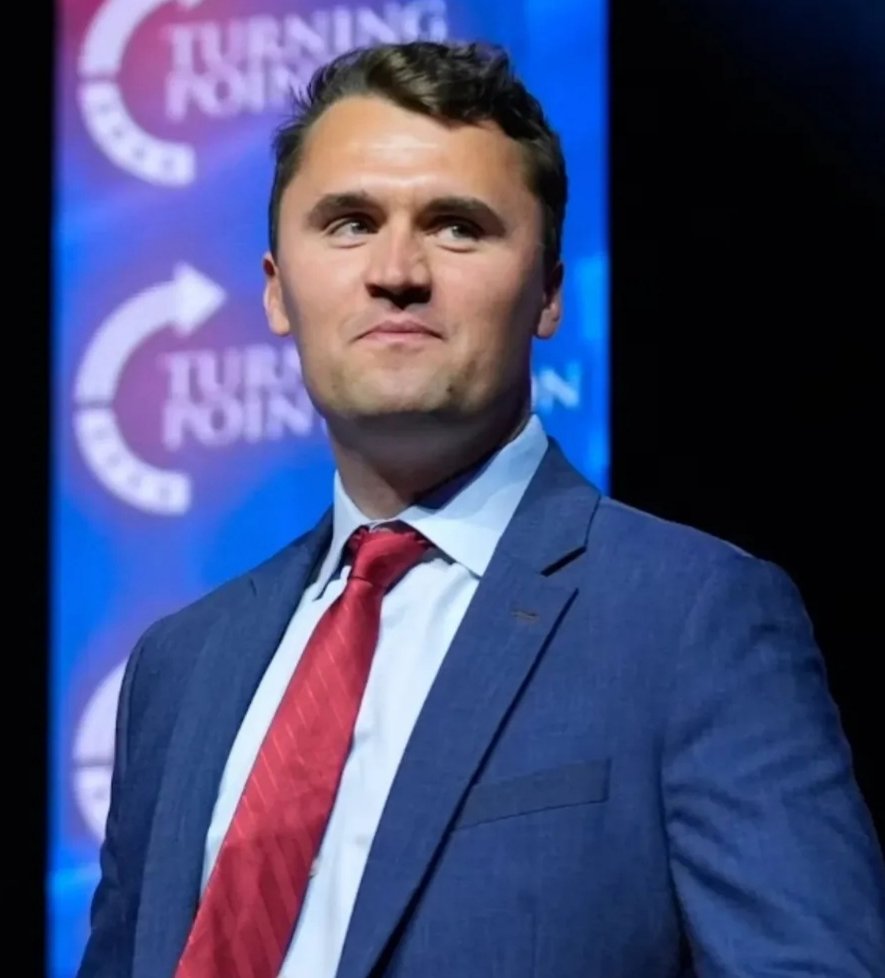 Es ist einfach nur traurig!
It's just sad!
R.I.P. 🙏🖤